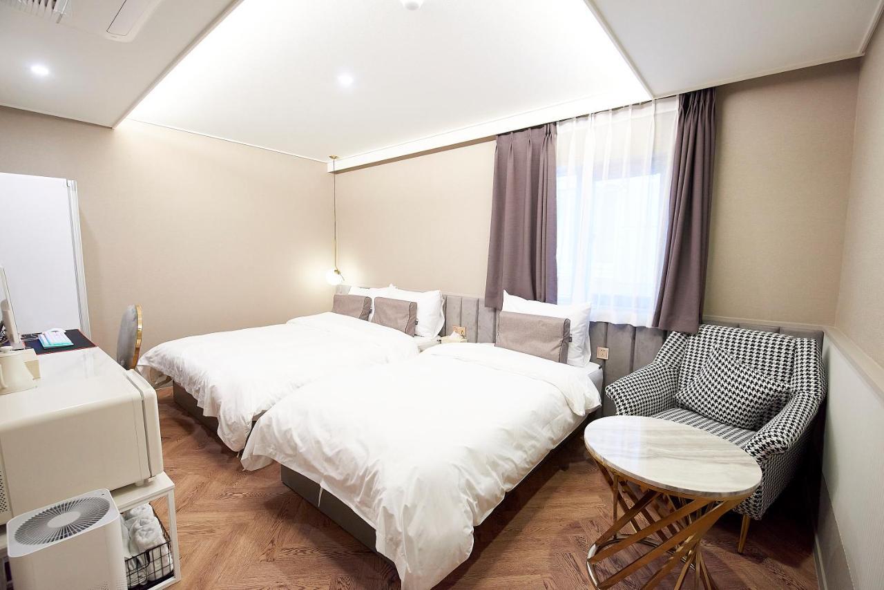 Denbasta Signature Hotel Пусан Экстерьер фото